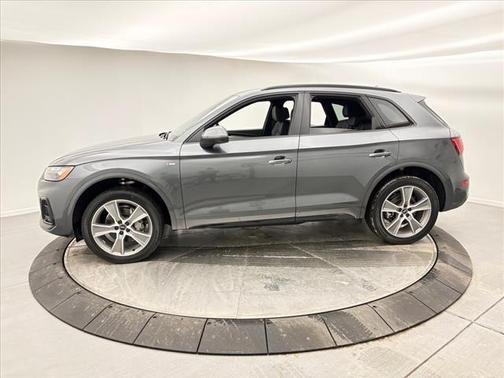 2025 Audi Q5 45 S line Premium