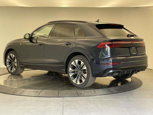 2026 Audi Q8 55 Premium Plus