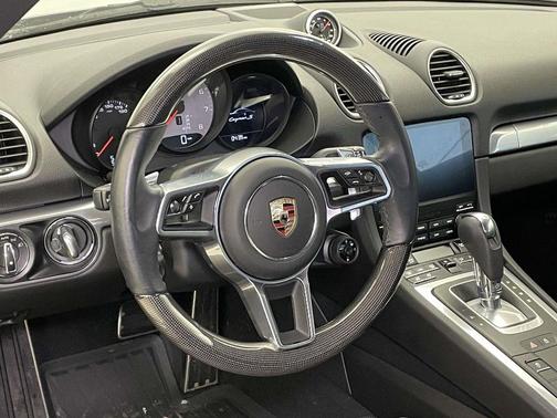 2025 Porsche 718 Cayman S