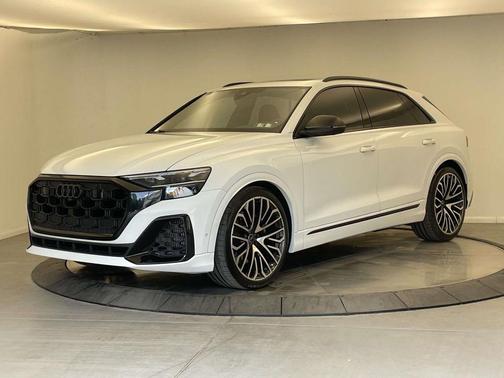 Glacier White Metallic 2025 Audi SQ8 4.0T Premium Plus