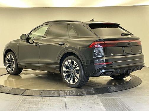 2026 Audi Q8 55 Premium Plus