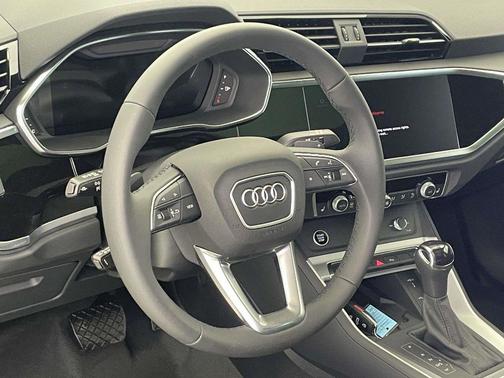 2025 Audi Q3 45 S line Premium Plus