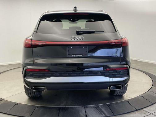 2025 Audi Q5 Premium TFSI quattro S tronic