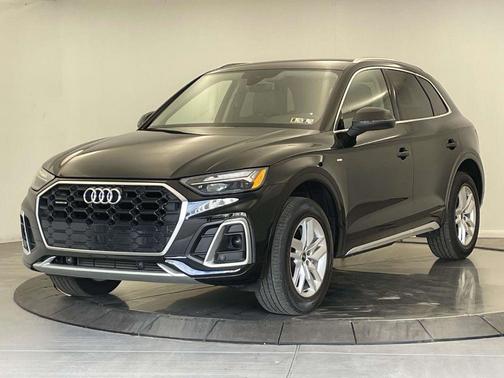 2024 Audi Q5 45 S line Premium