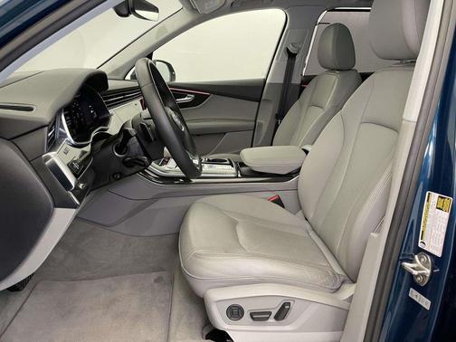 2021 Audi Q7 55 Prestige