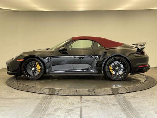 2021 Porsche 911 Turbo S