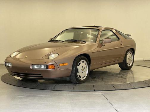1988 Porsche 928 S4