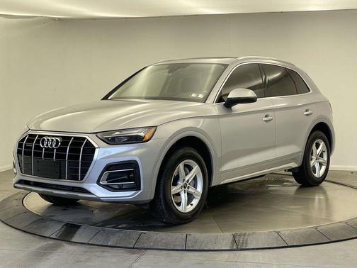2023 Audi Q5 40 Premium