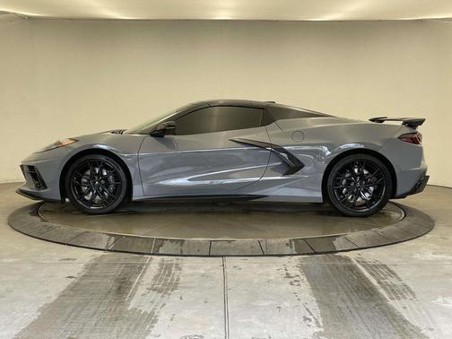 2025 Chevrolet Corvette Stingray w/2LT