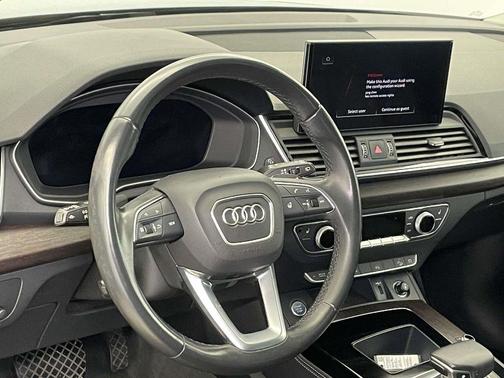 2023 Audi Q5 40 Premium Plus