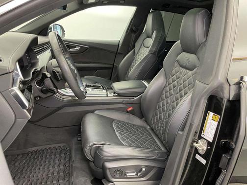 2022 Audi SQ8 4.0T Premium Plus