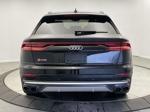 2022 Audi SQ8 4.0T Premium Plus