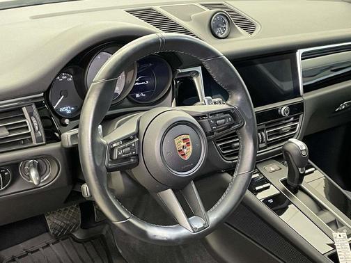 2024 Porsche Macan S