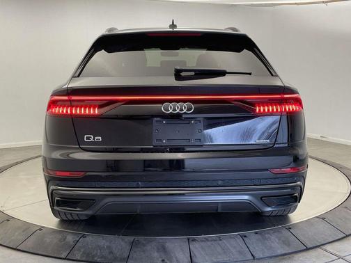 2019 Audi Q8 3.0T Premium Plus