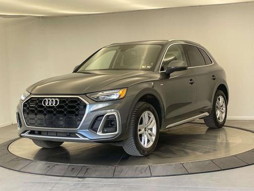 2023 Audi Q5 45 S line Premium