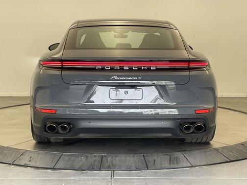 Slate Grey Neo 2025 Porsche Panamera 4