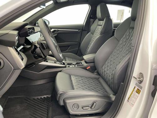 2023 Audi S3 Premium Plus TFSI quattro S tronic