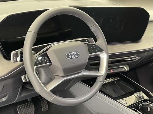 Malpelo Blue Metallic 2026 Audi Q3 TFSI quattro S tronic