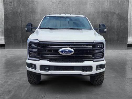 2025 Ford F-350 Platinum