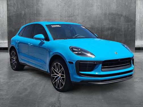 2022 Porsche Macan Base