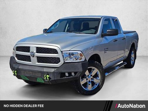 Bright Silver Metallic Clearcoat 2019 RAM 1500 Express