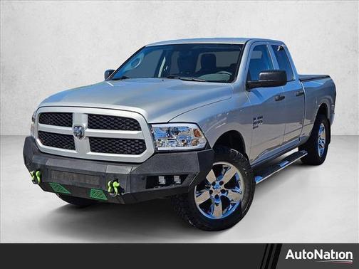 Bright Silver Metallic Clearcoat 2019 RAM 1500 Express