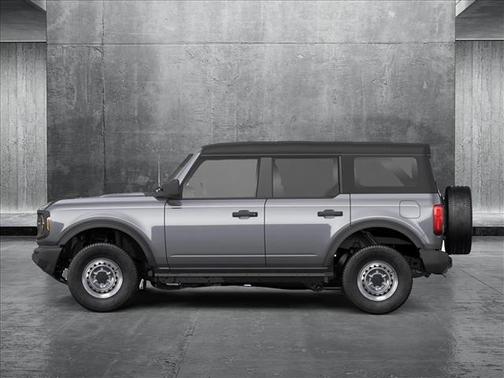 2025 Ford Bronco Base 4 Door 4x4