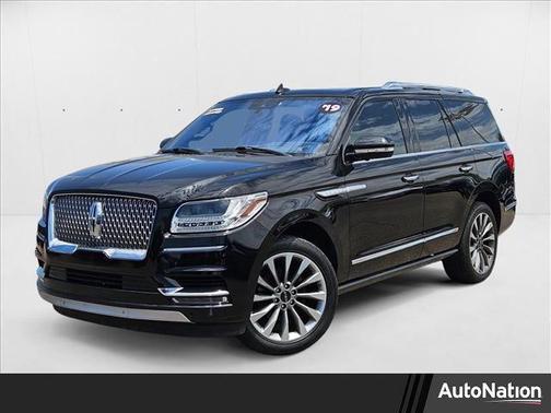 2019 Lincoln Navigator Select