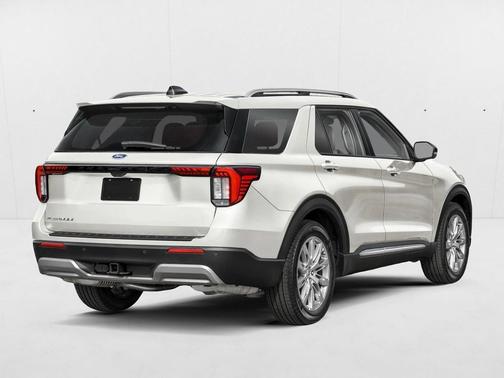 Star White Metallic Tri-Coat 2026 Ford Explorer Platinum