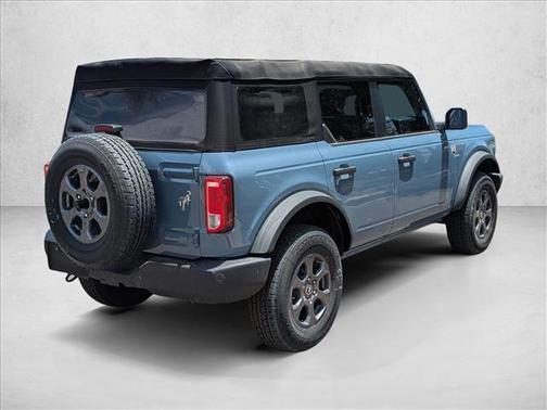 Azure Gray Metallic Tri-Coat 2025 Ford Bronco Big Bend