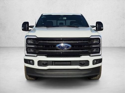 Star White Metallic Tri-Coat 2026 Ford F-250 Platinum