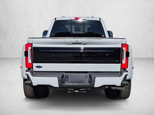 2026 Ford F-350 Platinum