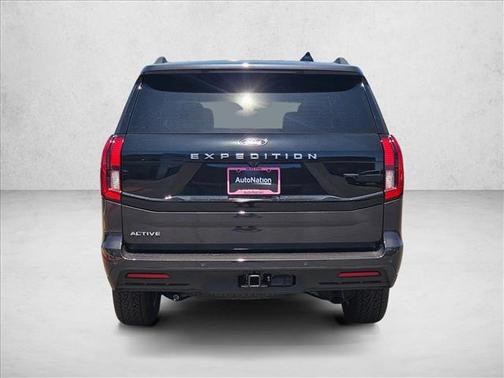 Dark Matter Gray Metallic 2026 Ford Expedition Active