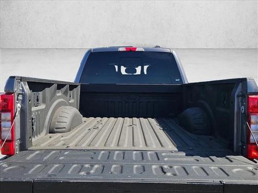Carbonized Gray 2022 Ford F-250 Lariat