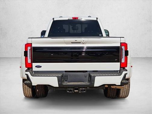 2026 Ford F-350 Platinum