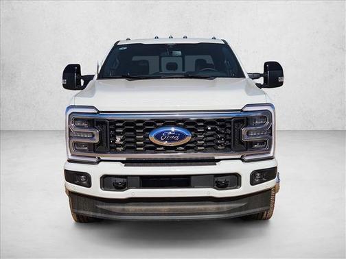 2026 Ford F-350 Platinum