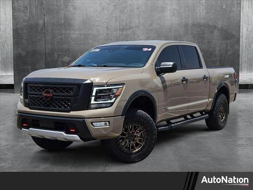 2024 Nissan Titan PRO-4X