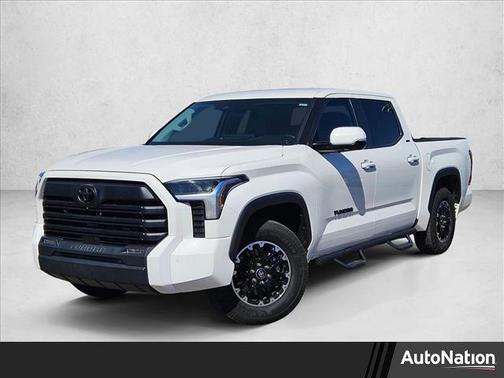 White 2022 Toyota Tundra SR5