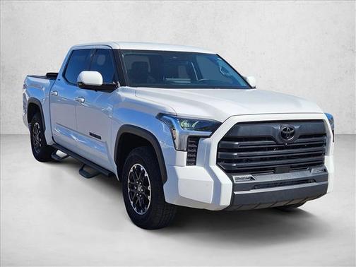 White 2022 Toyota Tundra SR5