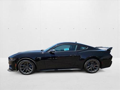 2025 Ford Mustang Dark Horse Fastback
