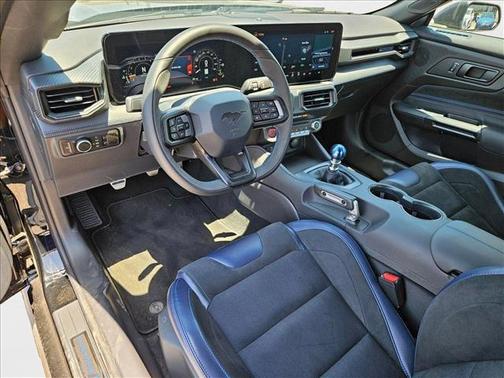 2025 Ford Mustang Dark Horse Fastback
