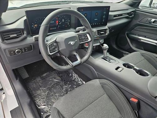 Oxford White 2026 Ford Mustang GT