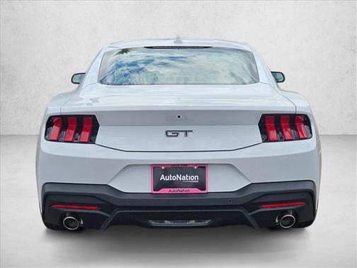 Oxford White 2026 Ford Mustang GT