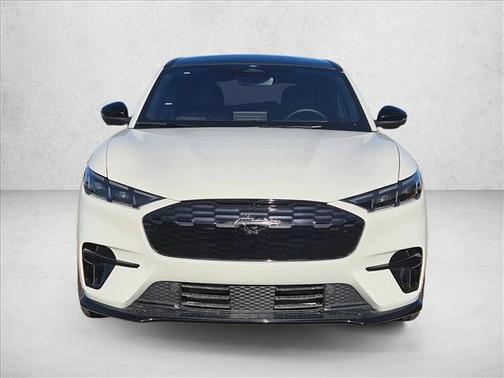 Star White Metallic Tri-Coat 2025 Ford Mustang Mach-E GT