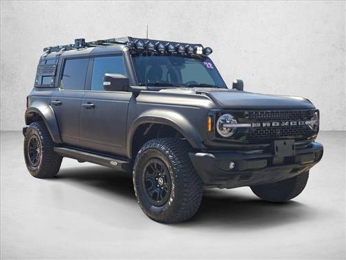 Velocity Blue Metallic 2022 Ford Bronco Wildtrak