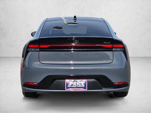 2024 Toyota Prius XLE