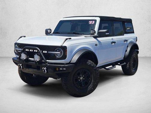 Oxford White 2023 Ford Bronco Wildtrak
