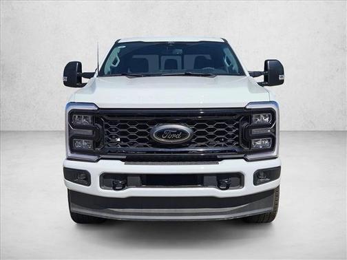 Oxford White 2026 Ford F-350 XLT