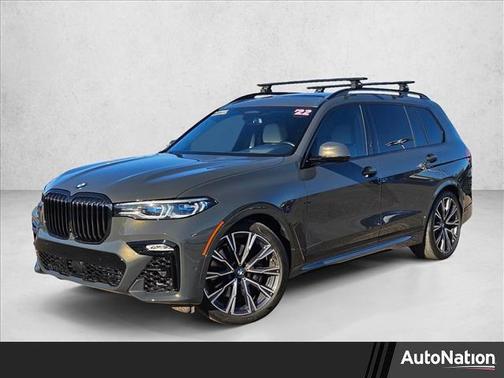 2022 BMW X7 M50i