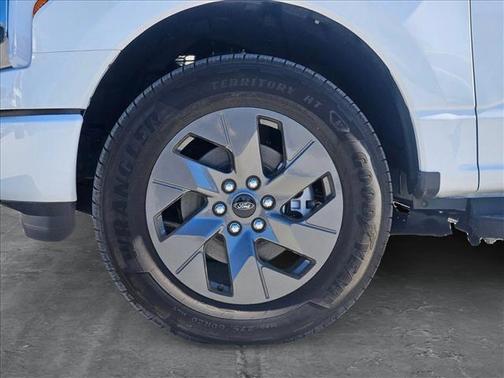 2024 Ford F-150 Lightning XLT